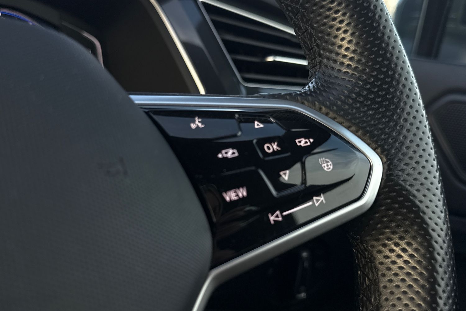 Used Volkswagen Tiguan 2021 for sale - 76411728: Photo 37