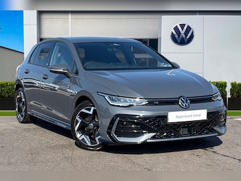 Used Volkswagen Golf 2025 for sale - 78566566: Photo
