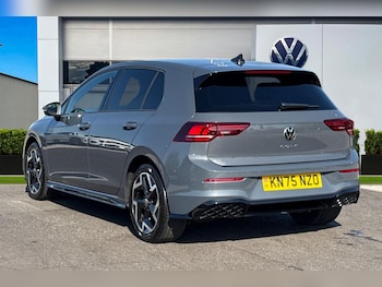 Used Volkswagen Golf 2025 for sale - 78566566: Photo