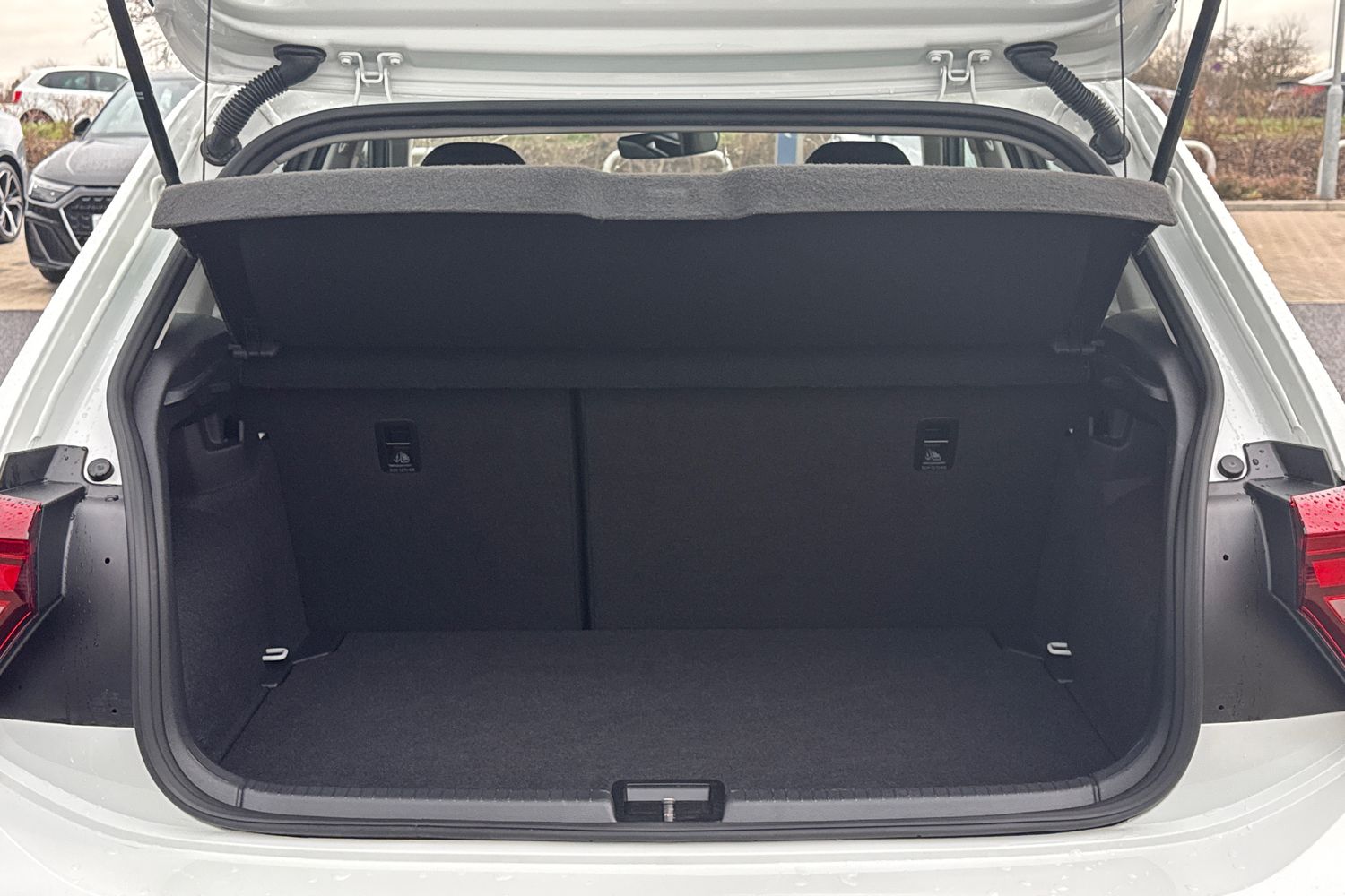 Used Volkswagen Polo 2023 for sale - 77303034: Photo 7