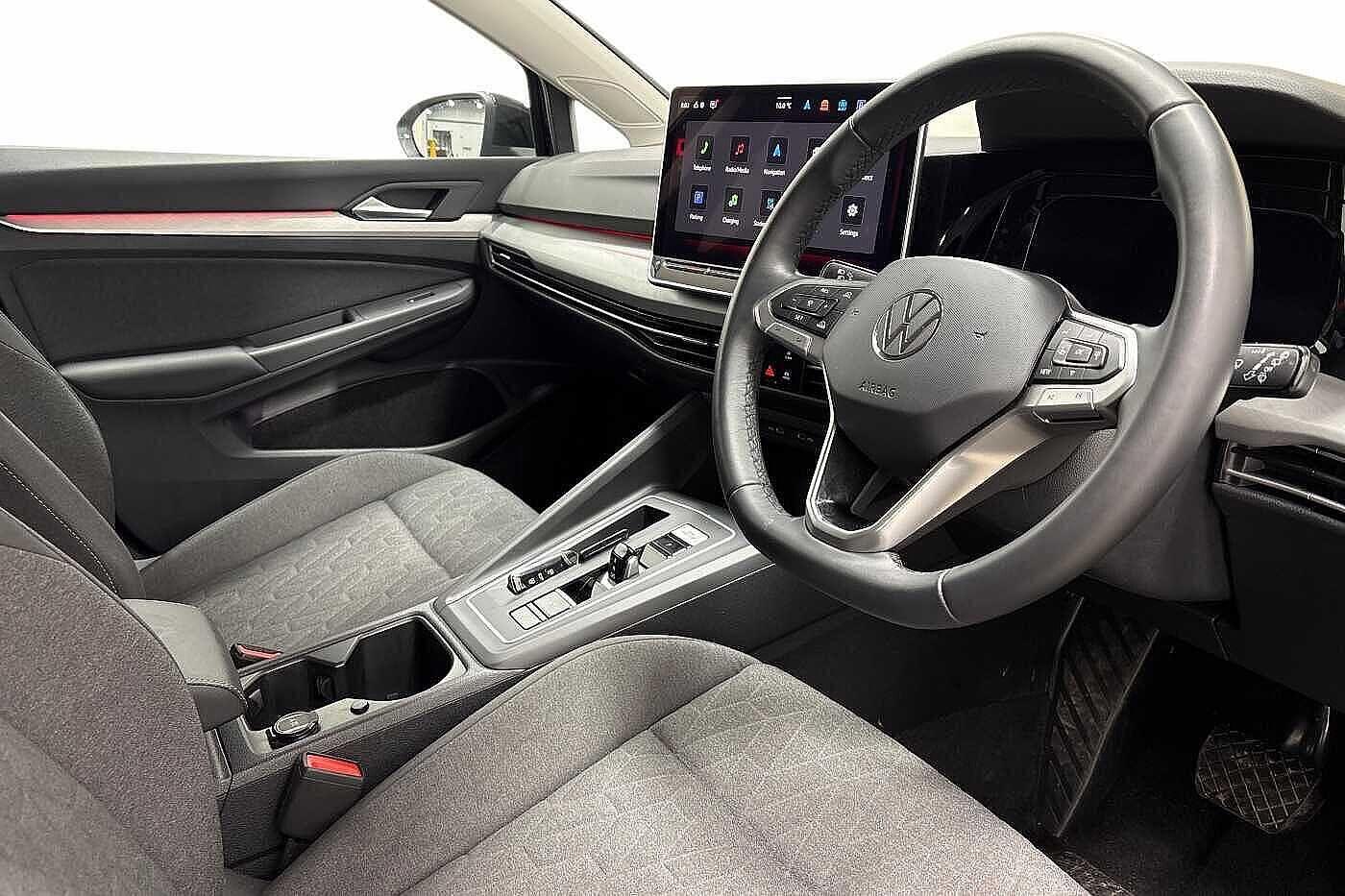 Used Volkswagen Golf 2025 for sale - 76480871: Photo 6