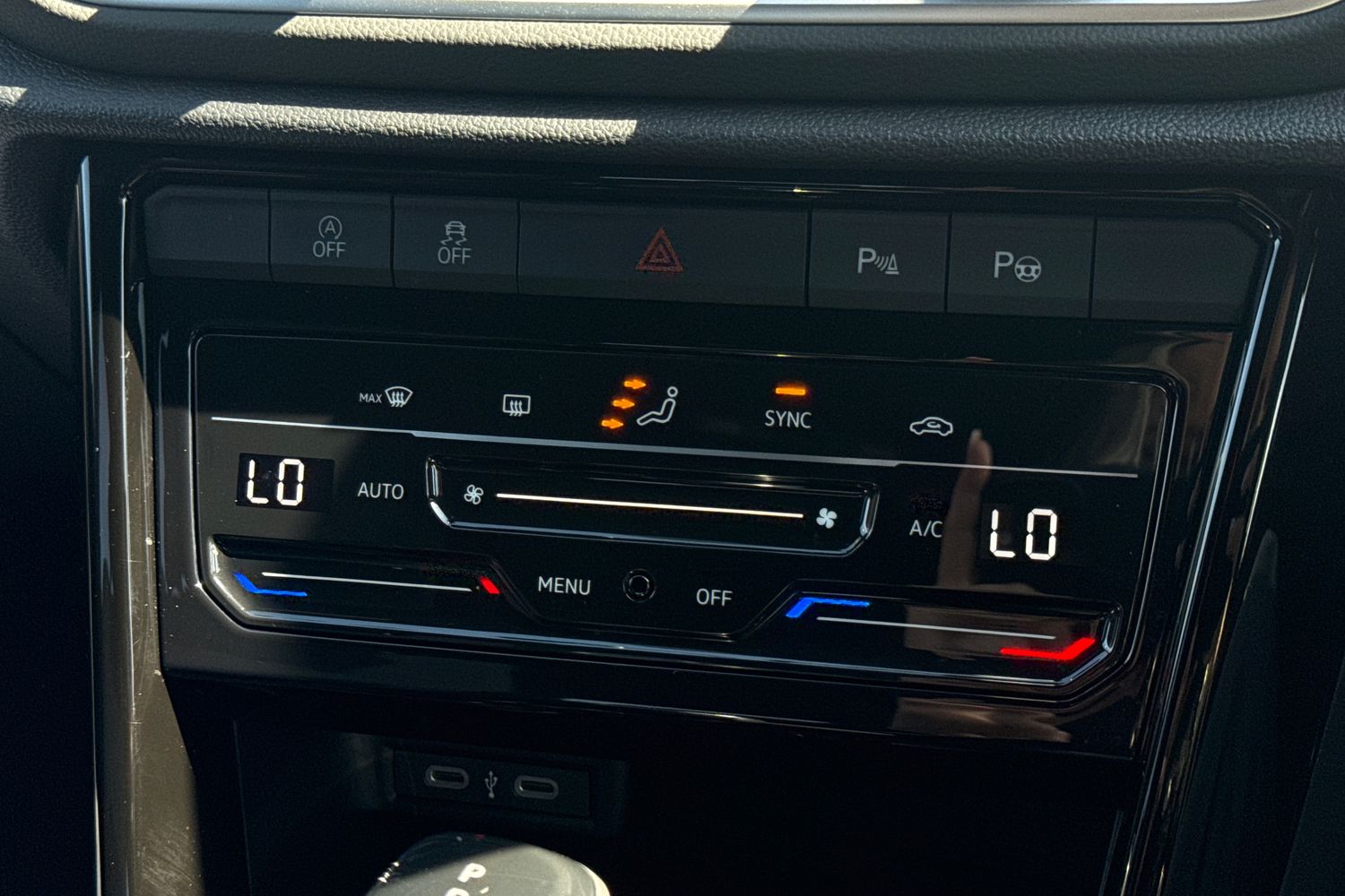 Used Volkswagen T-Roc 2025 for sale - 78210775: Photo 21