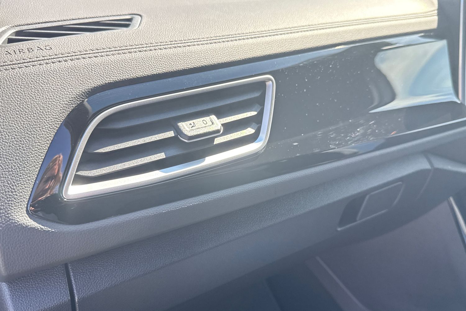 Used Volkswagen T-Roc 2025 for sale - 78210775: Photo 30