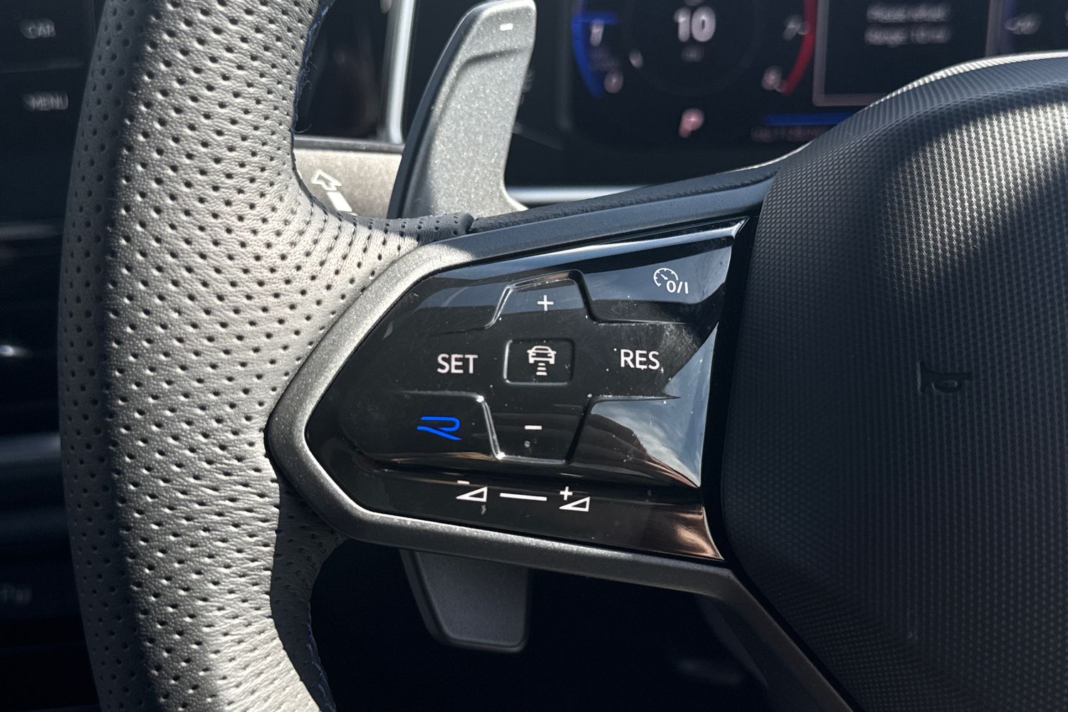 Used Volkswagen T-Roc 2025 for sale - 78210775: Photo 33