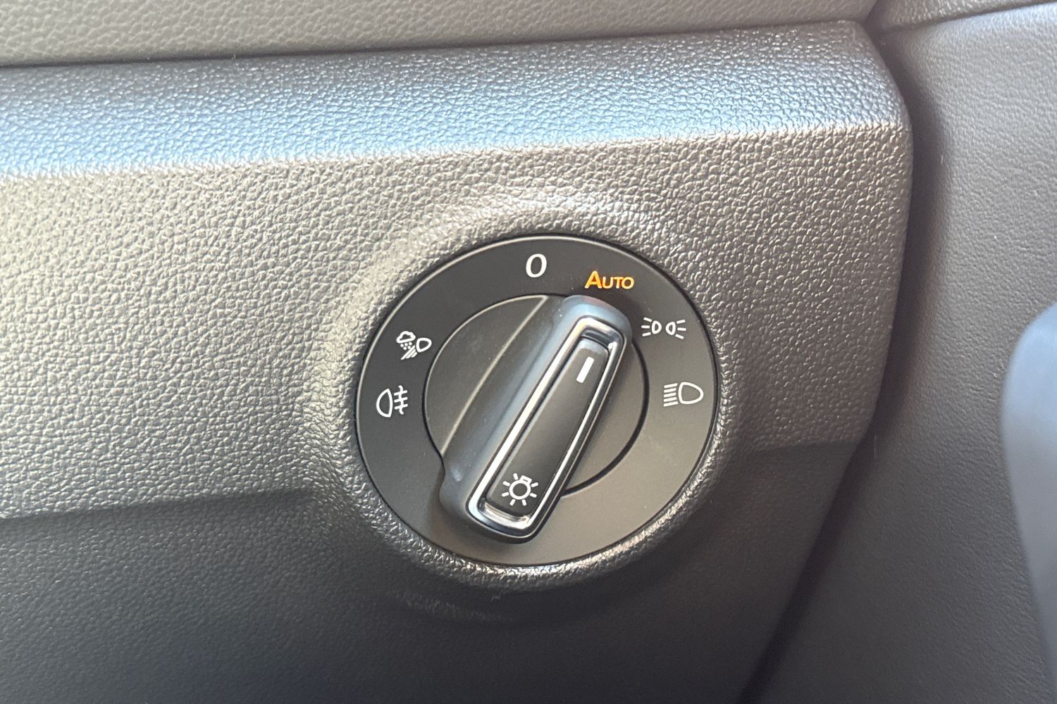 Used Volkswagen T-Roc 2025 for sale - 78210775: Photo 36