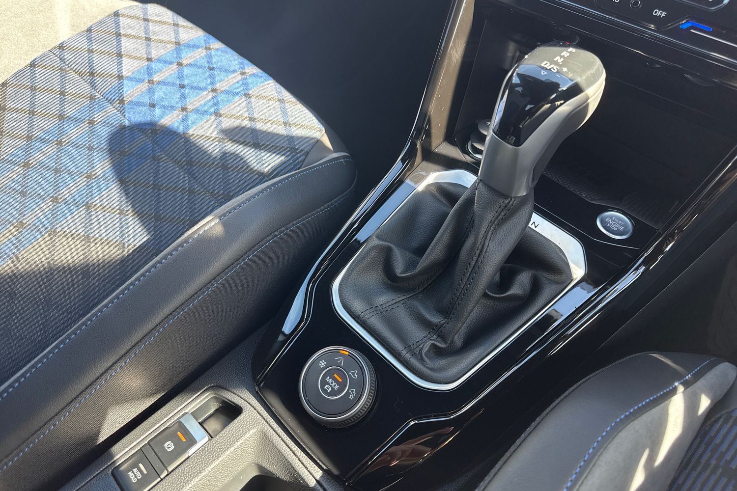 Used Volkswagen T-Roc 2025 for sale - 78210775: Photo 38