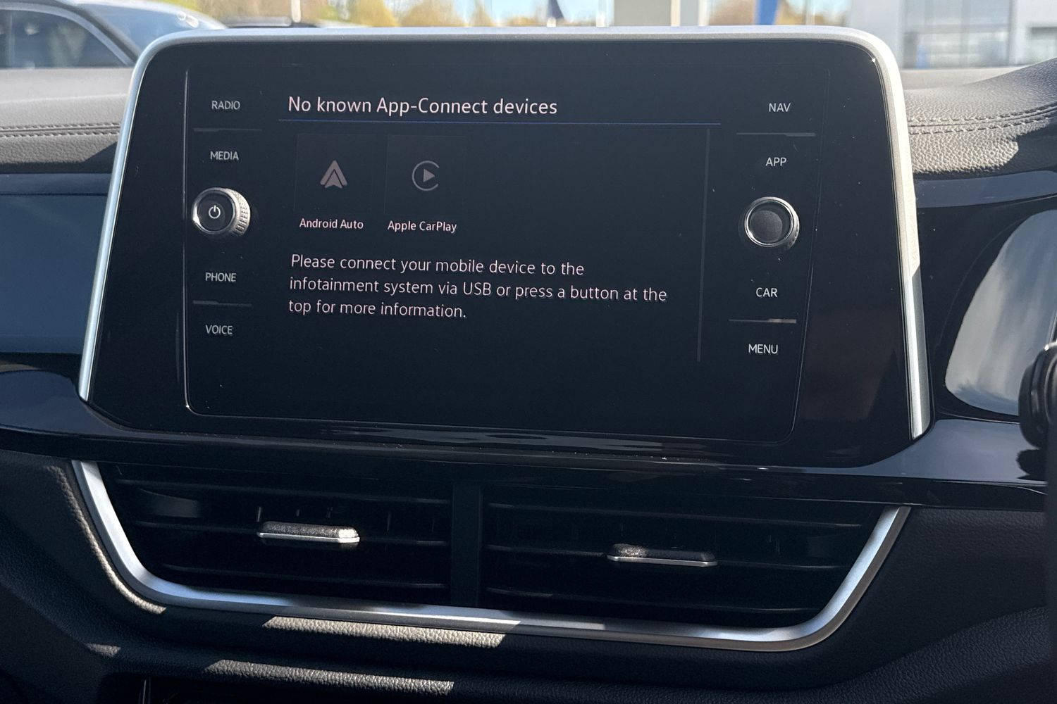 Used Volkswagen T-Roc 2025 for sale - 78210775: Photo 40