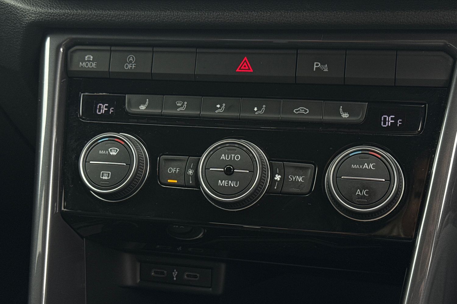Used Volkswagen T-Roc 2021 for sale - 76143822: Photo 22