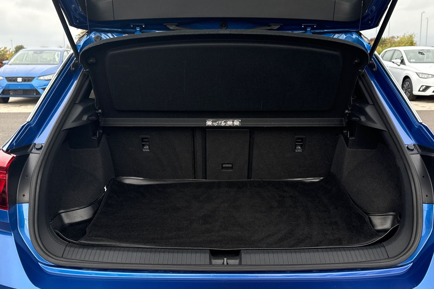 Used Volkswagen T-Roc 2021 for sale - 76143822: Photo 7
