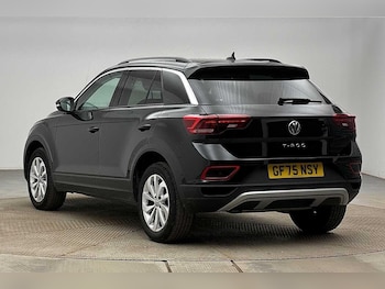 Used Volkswagen T-Roc 2025 for sale - 78937781: Photo