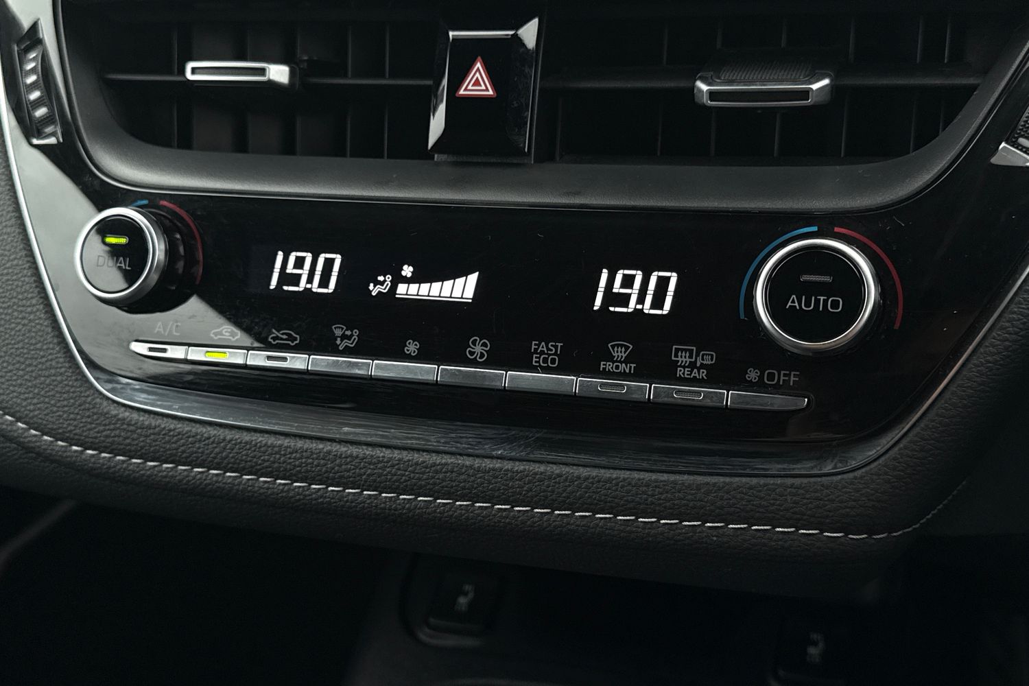 Used Toyota Corolla 2020 for sale - 76476191: Photo 21