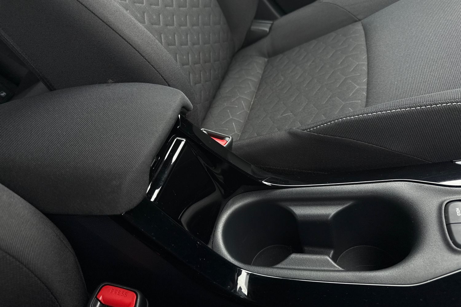 Used Toyota Corolla 2020 for sale - 76476191: Photo 35