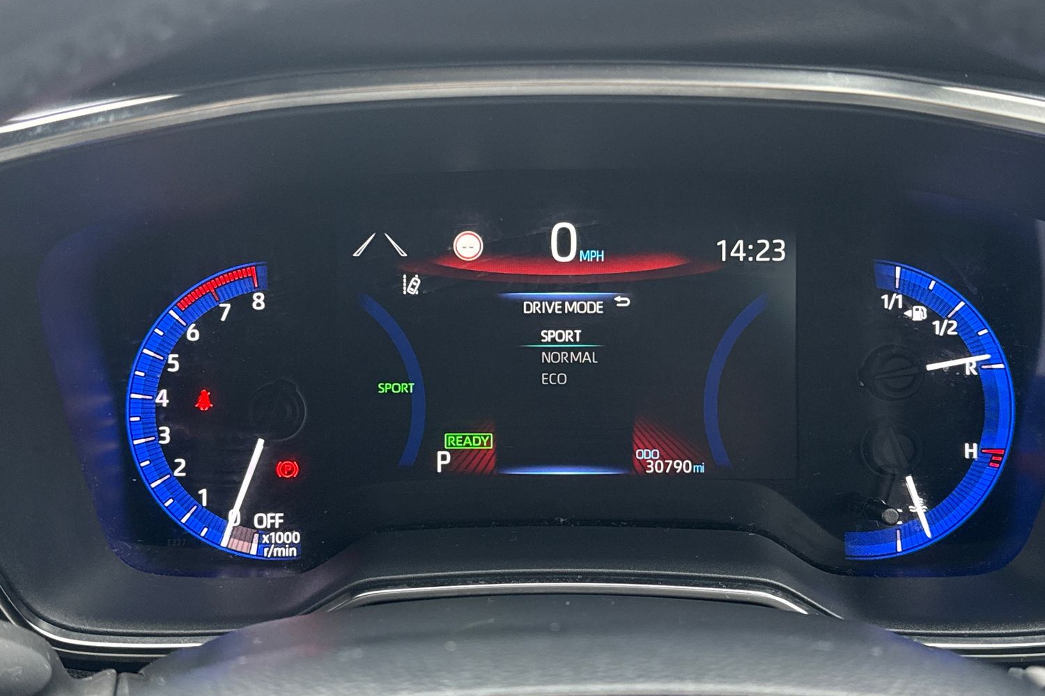 Used Toyota Corolla 2020 for sale - 76476191: Photo 40