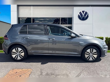 Used Volkswagen Golf 2020 for sale - 78408055: Photo