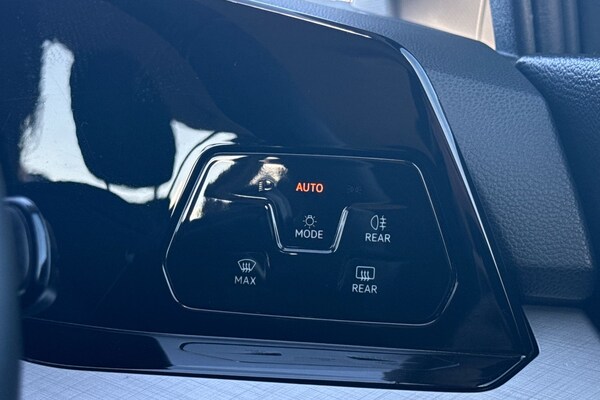 Used Volkswagen Golf 2022 for sale - 76065114: Photo 31