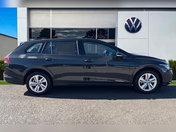 Used Volkswagen Golf 2022 for sale - 76065114: Photo 3