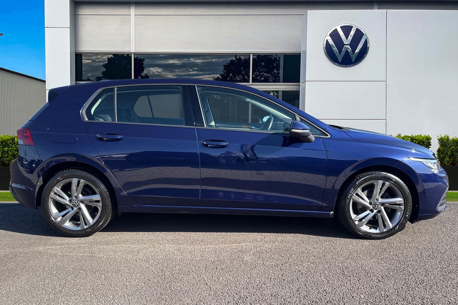 Used Volkswagen Golf 2022 for sale - 77935668: Photo 3