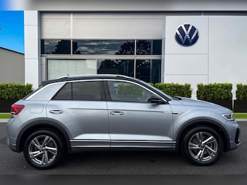 Used Volkswagen T-Roc 2025 for sale - 77072045: Photo