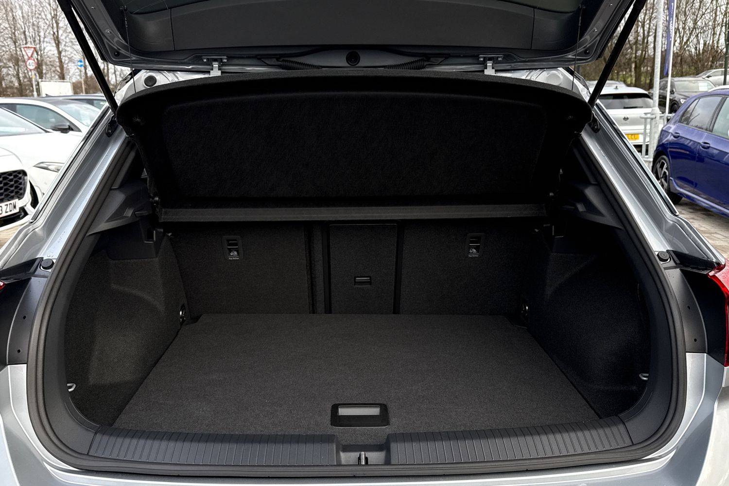 Used Volkswagen T-Roc 2025 for sale - 77072045: Photo 7