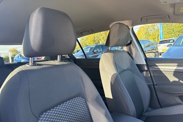 Used Volkswagen Golf 2022 for sale - 76207110: Photo 24