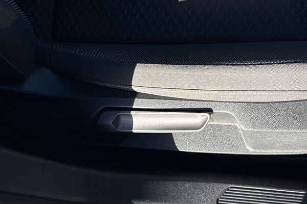 Used Volkswagen Golf 2022 for sale - 76207110: Photo 35