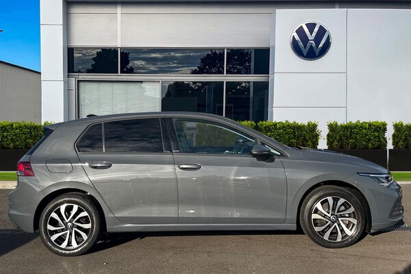 Used Volkswagen Golf 2022 for sale - 76207110: Photo 3