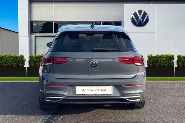 Used Volkswagen Golf 2022 for sale - 76207110: Photo 4