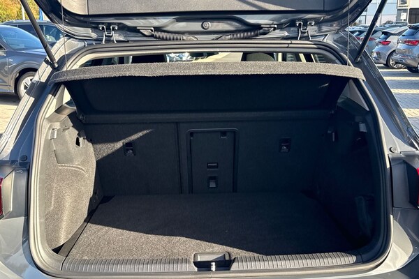 Used Volkswagen Golf 2022 for sale - 76207110: Photo 7