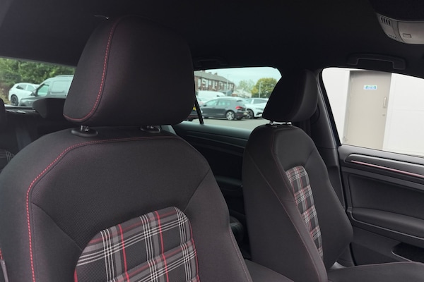 Used Volkswagen Golf 2018 for sale - 76011221: Photo 24