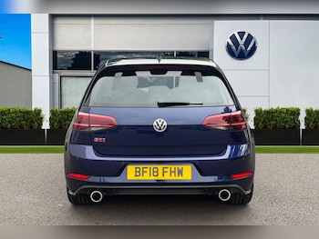 Used Volkswagen Golf 2018 for sale - 76011221: Photo 4