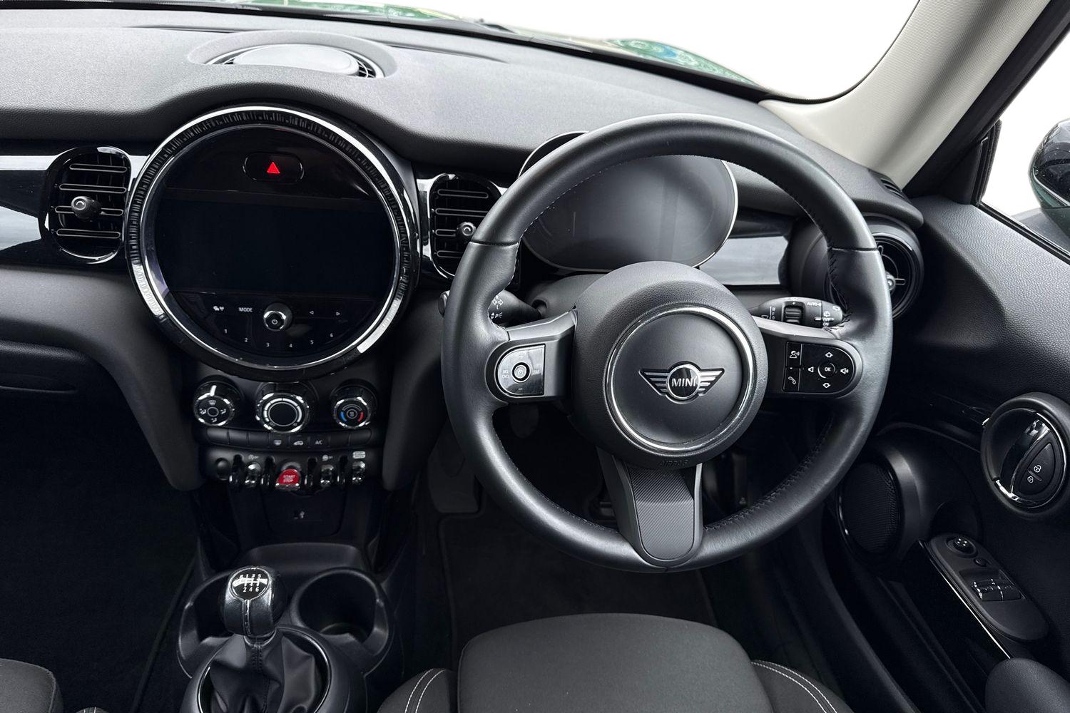 Used MINI Hatch 2022 for sale - 77728636: Photo 13