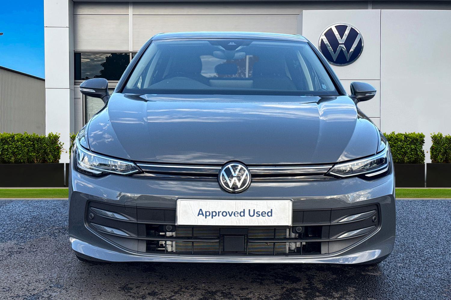 Used Volkswagen Golf 2025 for sale - 76351993: Photo 6