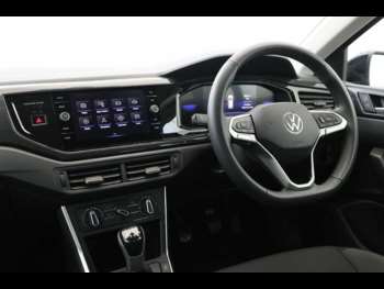 Used Volkswagen Polo 2024 for sale - 74682977: Photo
