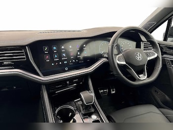 Used Volkswagen Touareg 2026 for sale - 78681350: Photo