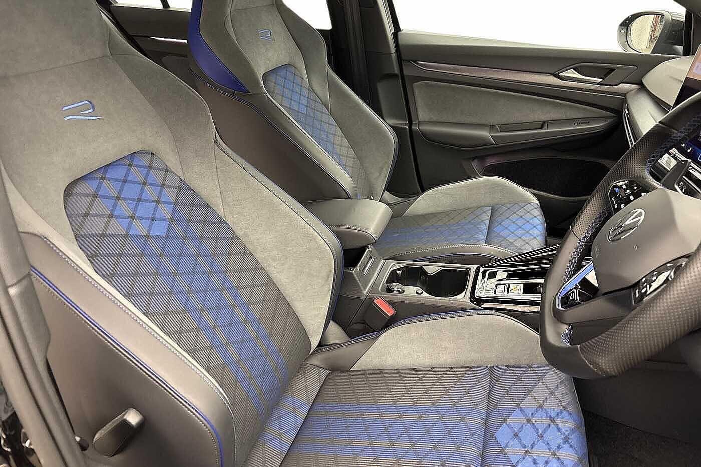 Used Volkswagen Golf 2025 for sale - 77820320: Photo 10