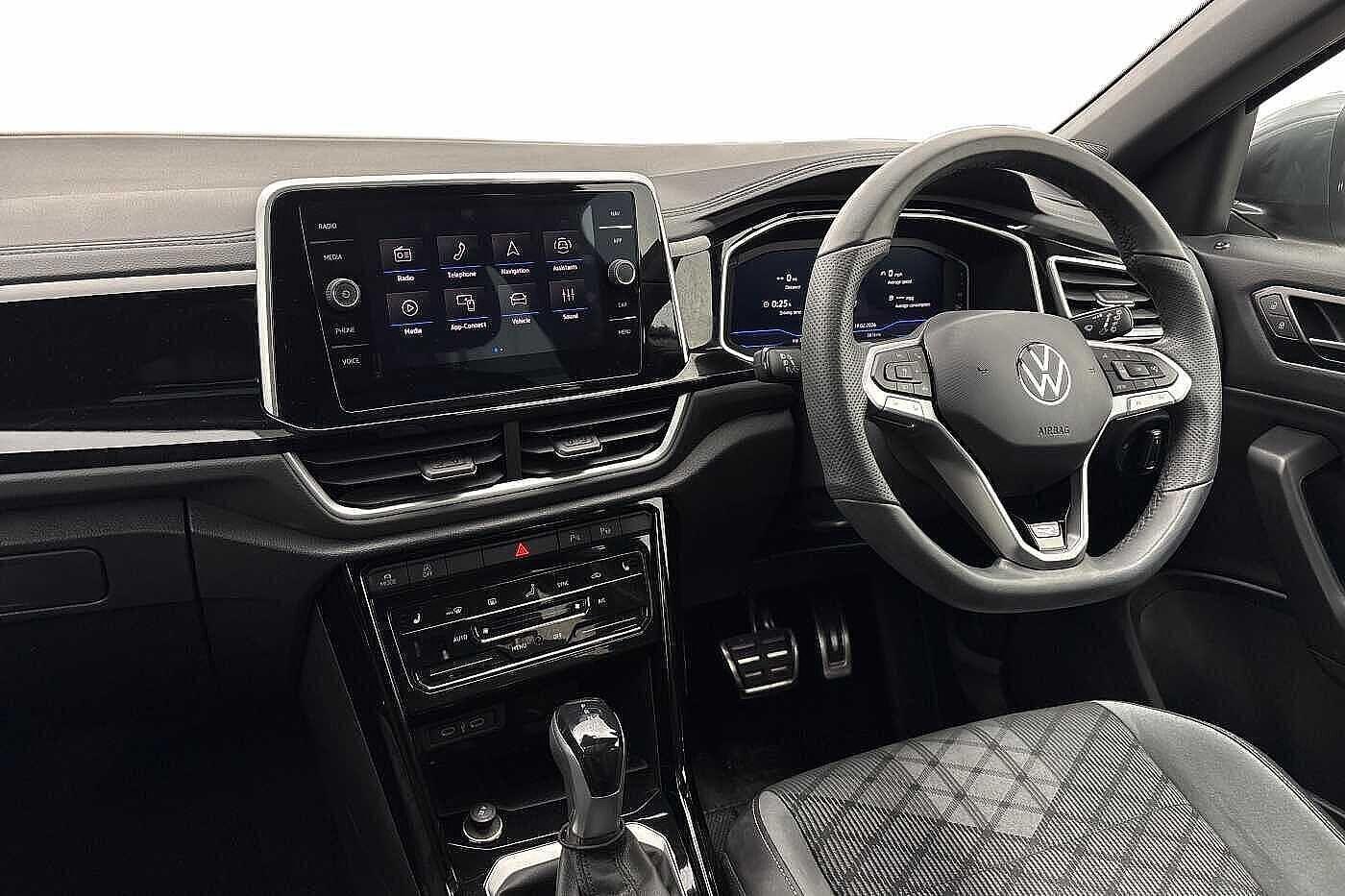 Used Volkswagen T-Roc 2025 for sale - 77779713: Photo 2