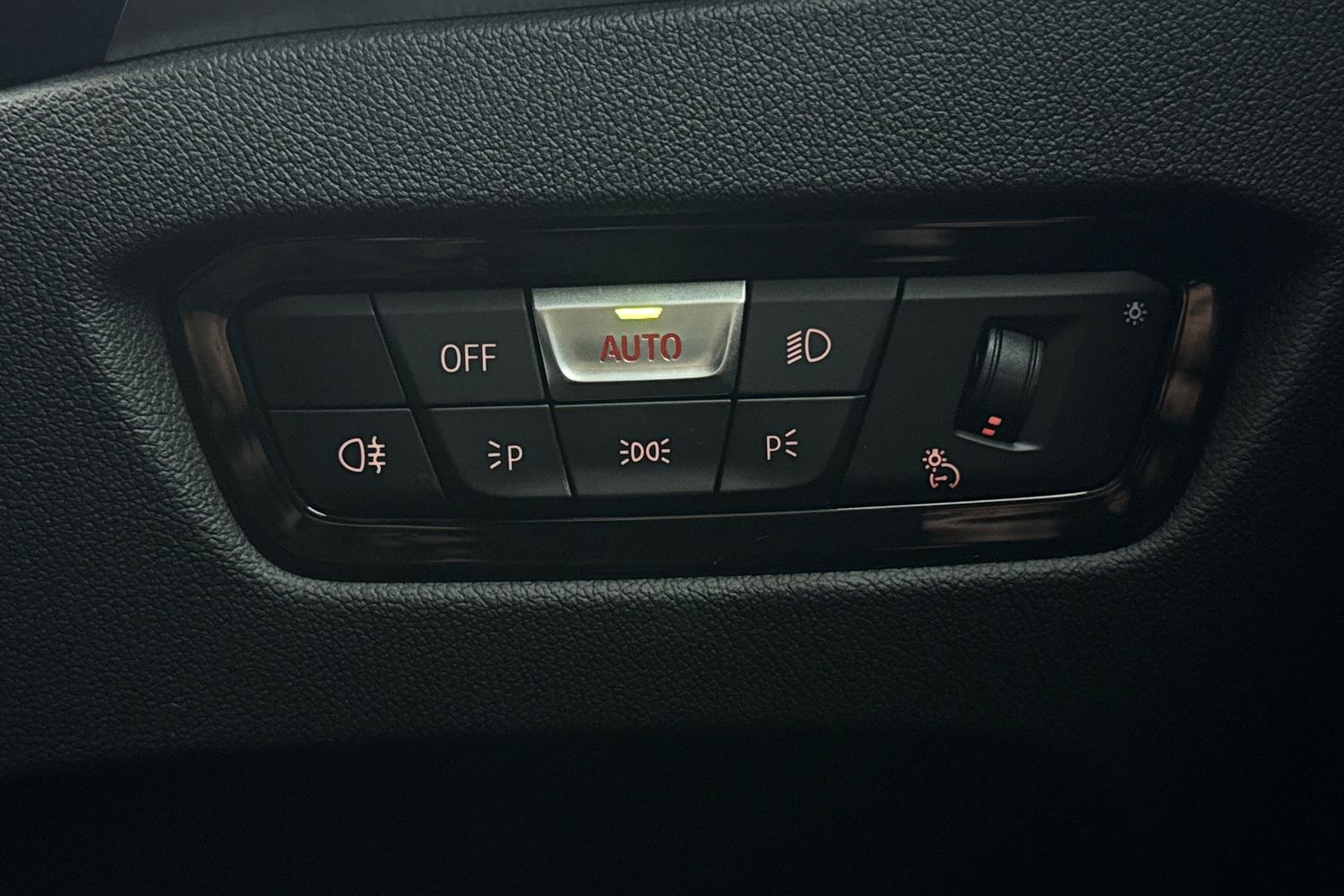 Used BMW 2 Series 2023 for sale - 76718558: Photo 41