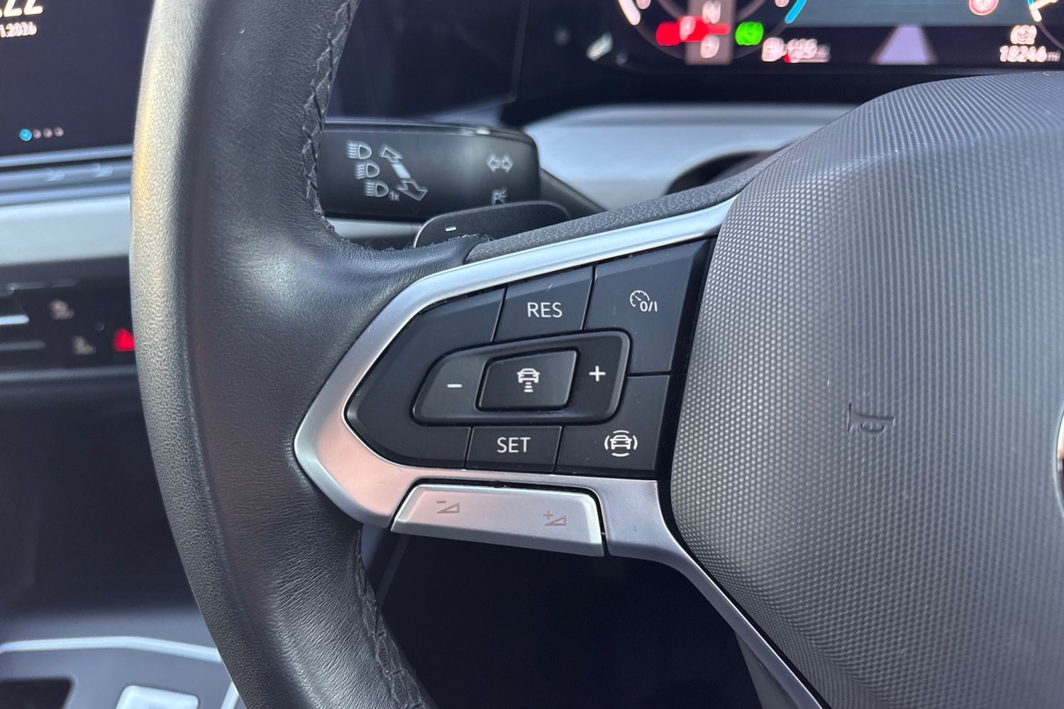 Used Volkswagen Golf 2023 for sale - 77135294: Photo 30