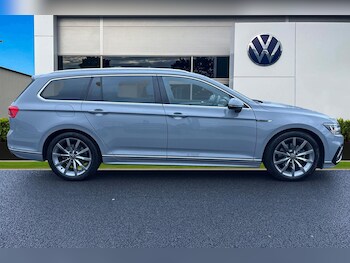 Used Volkswagen Passat 2023 for sale - 77334297: Photo