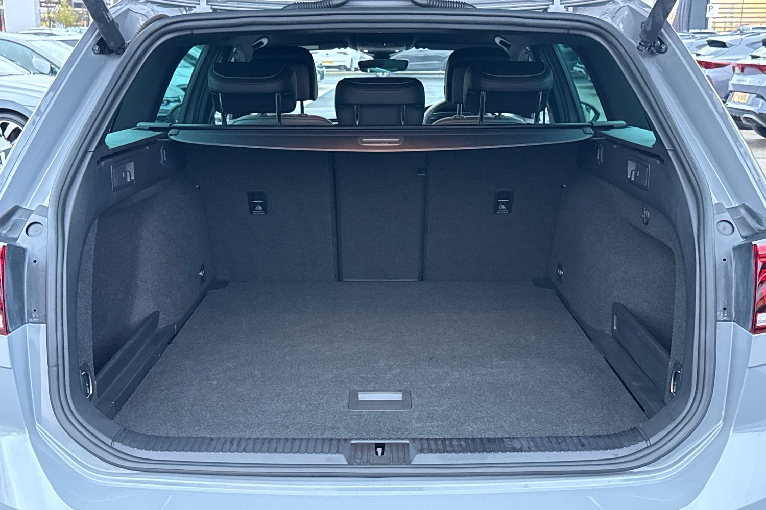 Used Volkswagen Passat 2023 for sale - 77334297: Photo 7