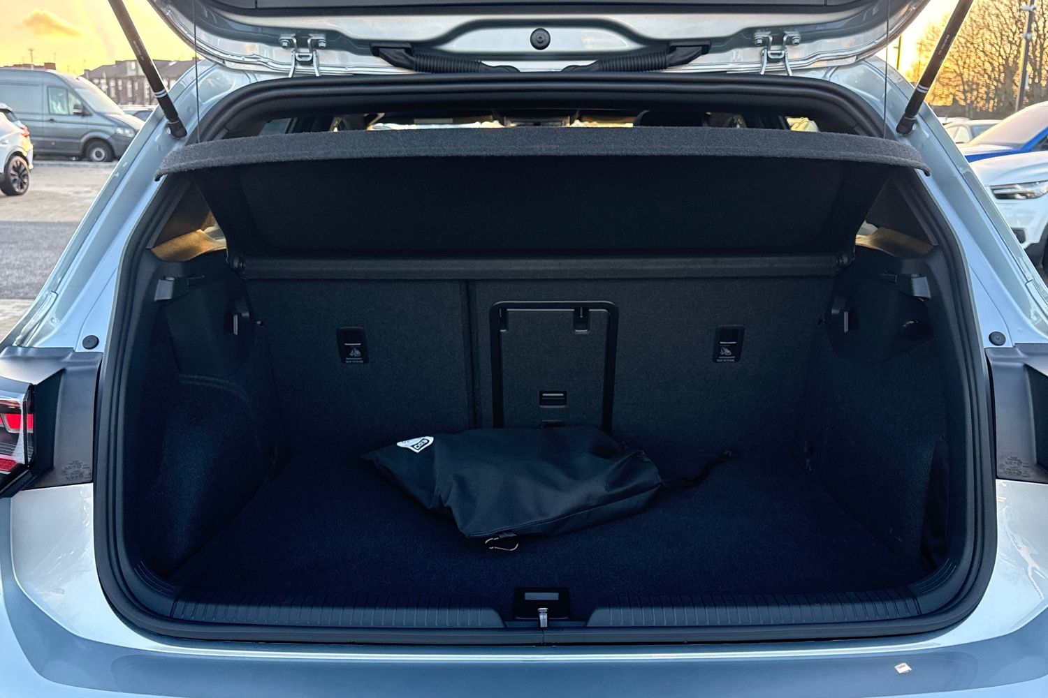 Used Volkswagen Golf 2025 for sale - 77368358: Photo 7