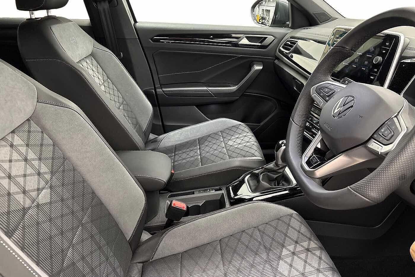 Used Volkswagen T-Roc 2025 for sale - 77747658: Photo 10