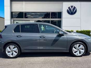Used Volkswagen Golf 2024 for sale - 74577652: Photo