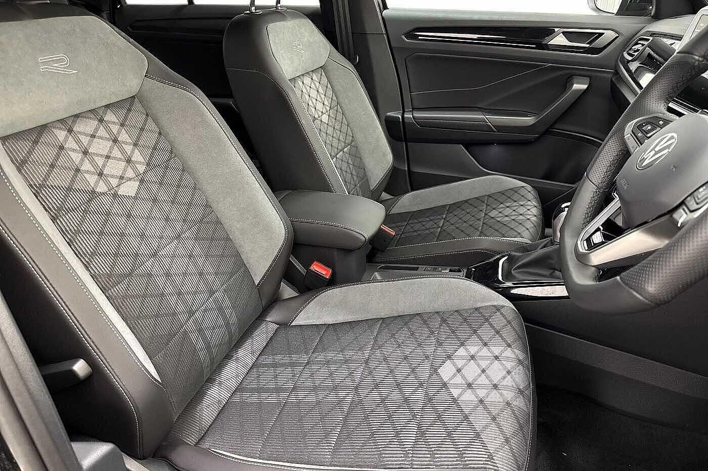 Used Volkswagen T-Roc 2025 for sale - 76395393: Photo 10