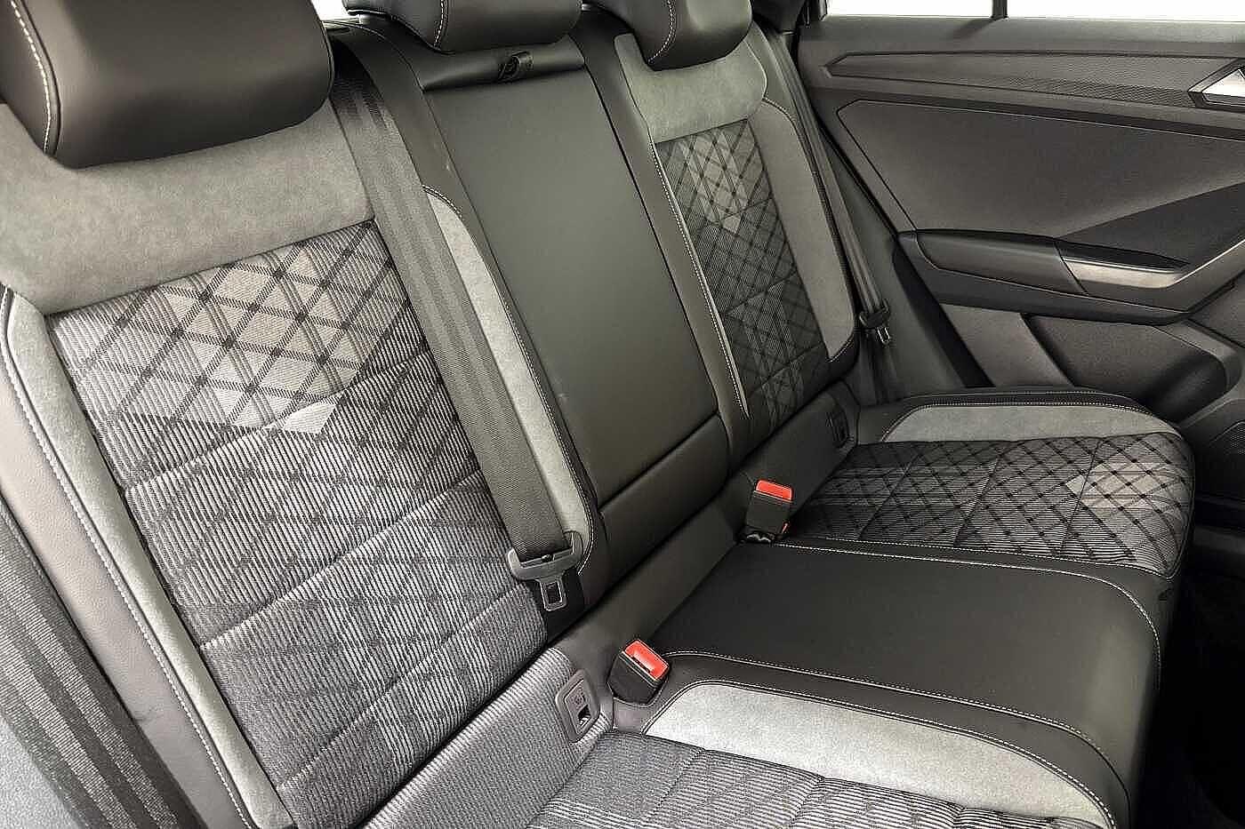 Used Volkswagen T-Roc 2025 for sale - 76395393: Photo 9