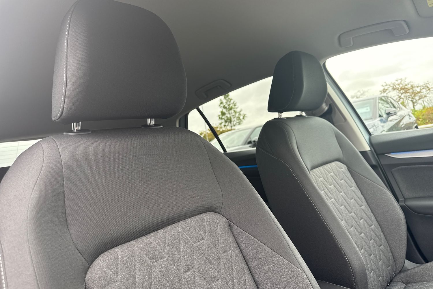 Used Volkswagen Golf 2025 for sale - 76143772: Photo 24