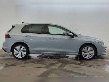 Used Volkswagen Golf 2025 for sale - 76143772: Photo 4