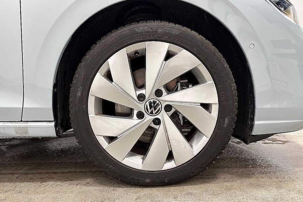 Used Volkswagen Golf 2025 for sale - 76143772: Photo 5