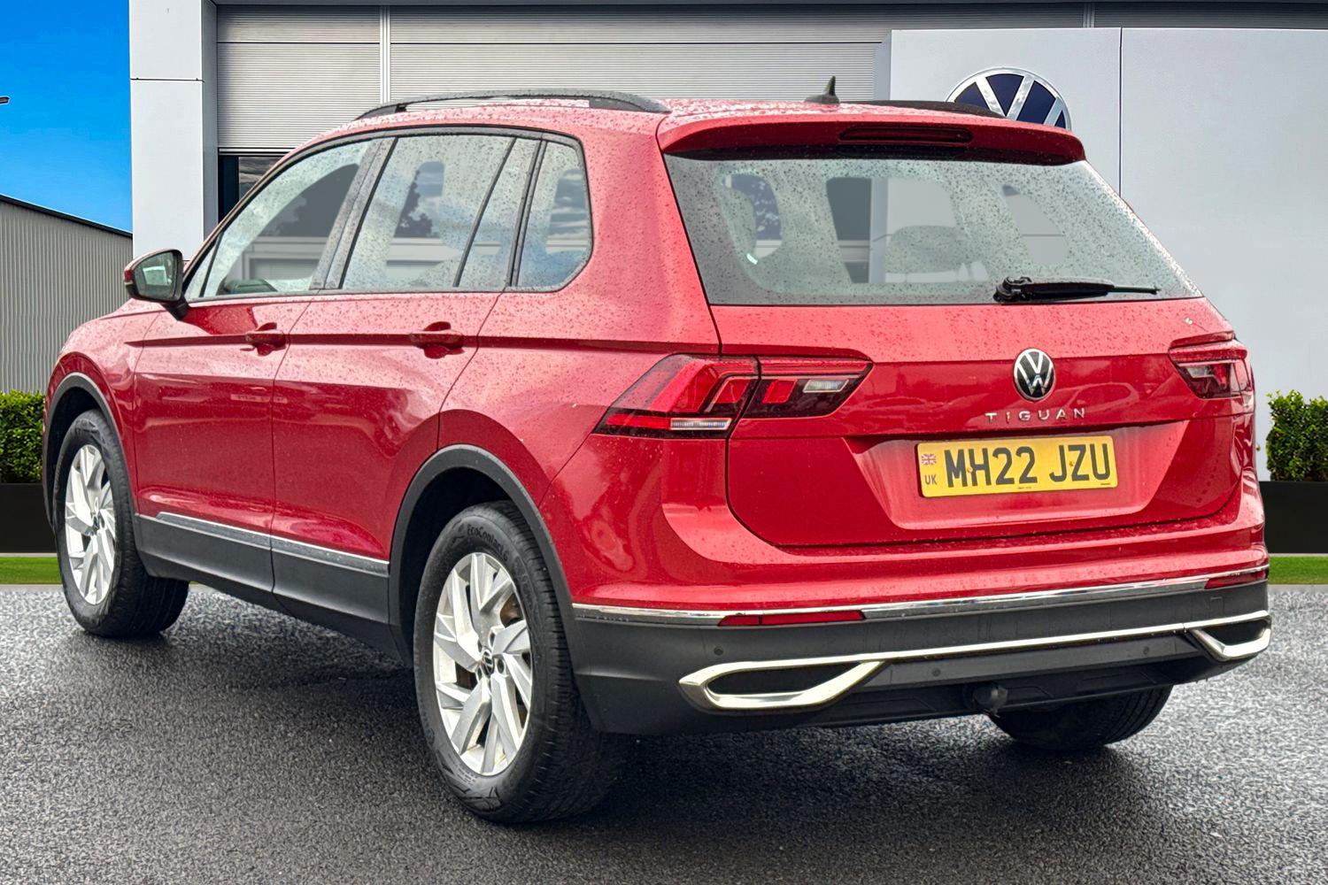 Used Volkswagen Tiguan 2022 for sale - 77172528: Photo 2
