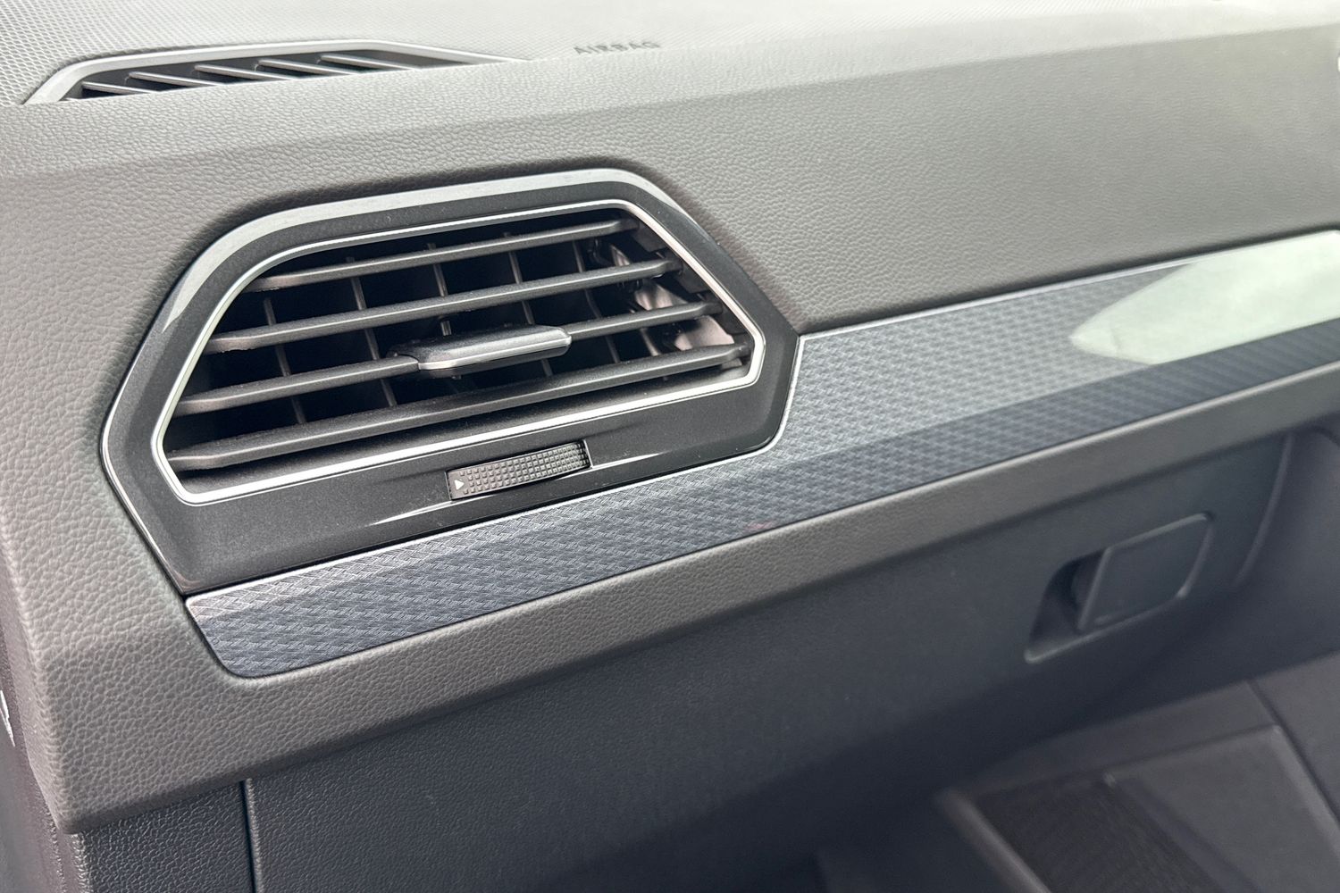 Used Volkswagen Tiguan 2022 for sale - 77172528: Photo 31